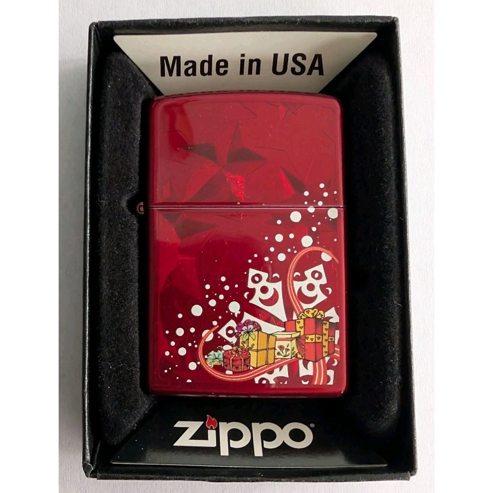 Zippo Celebrate The Season 2014 Iced Candy Apple Red. Rare